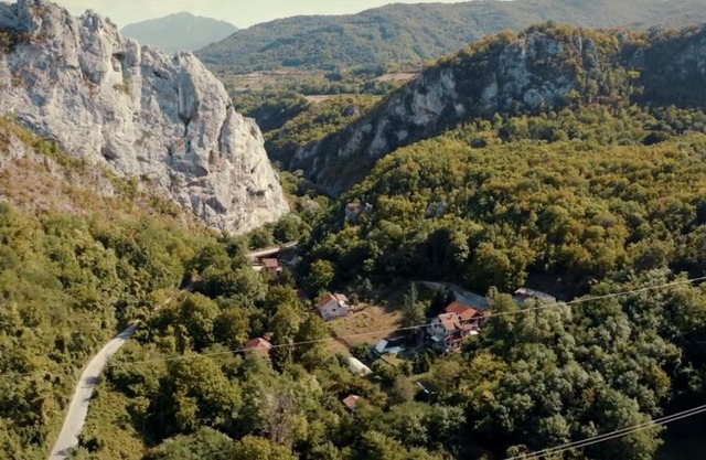 Dom sa pogledom Jela