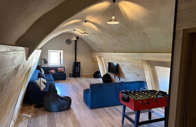 Domaine Labro with Extraordinary View of the Levancou Cirque