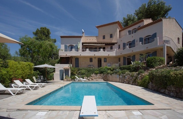 Domaine Port D'alon, Très Belle Villa Provençale Avec vue mer