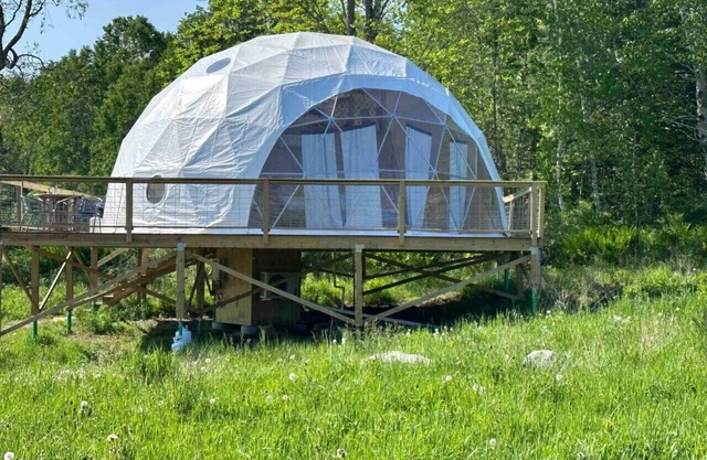 Dome 1 - Luxury Dome at Come Spring Farm