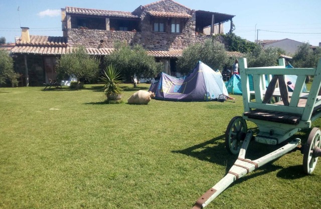 DomusAntiga three-room apartment 10 minutes from the most beautiful beaches of the coast!Wifi
