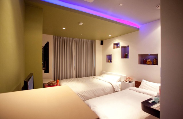 Dong Seoul Hotel