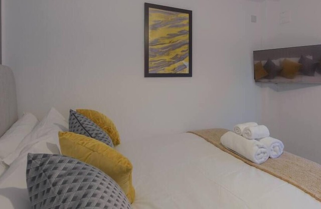 Donington Cottage En-Suite 2