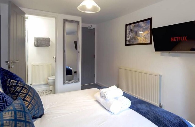 Donington Cottage En-Suite Bedroom 1