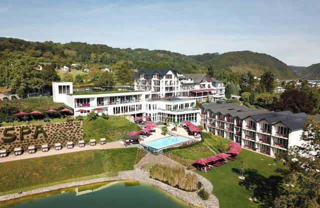 Doppelzimme Deluxe Wellnesdusche-sd Ratenore BI 2P - Moselstern Parkhotel Krähennest