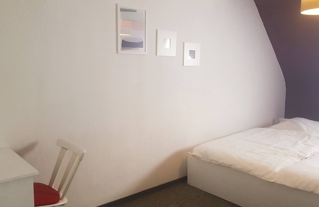 Doppelzimmer 15 qm mit Dusche