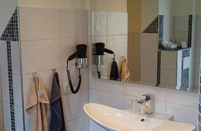 Doppelzimmer Deluxe mit Balkon - Hotel Haus Hohenzollern/haus Ambiente