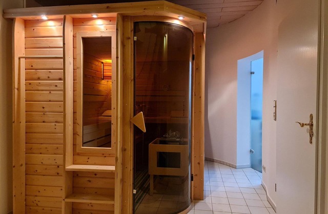 Double Apartment Private Sauna Access and Garden