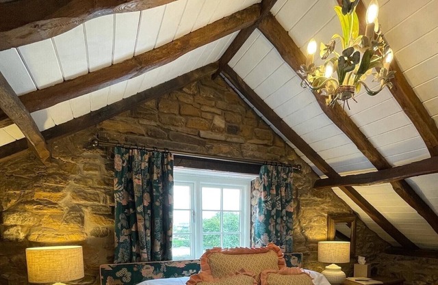 Double room-Ensuite with Shower-Blue