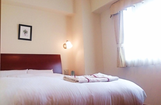 Double room Nonsmoking 18m2 140cm bed | Trav/Naha Okinawa