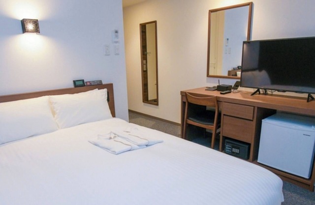 Double room stay without meals Simple stay Con/Fukuoka Fukuoka