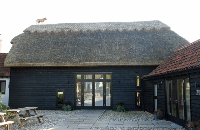 Double Room @The Red Cow 15 Mins to Cambridge