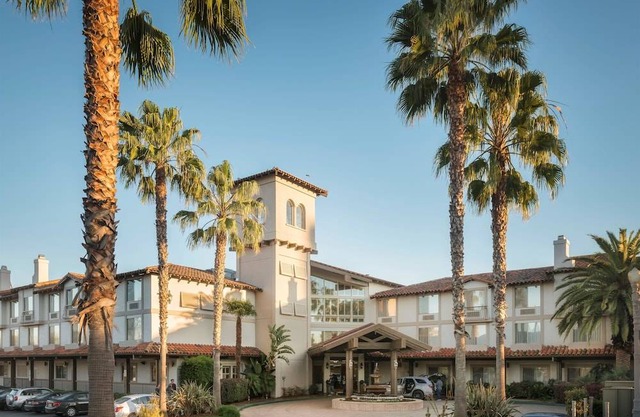 DoubleTree by Hilton Campbell - Pruneyard Plaza