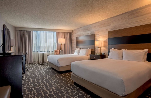 DoubleTree by Hilton Denver - Aurora