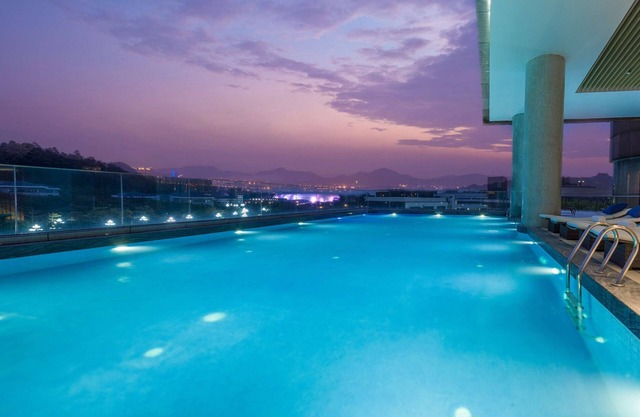 DoubleTree by Hilton Guangzhou Science City-Free Shuttle Bus Service During Canton Fair Period