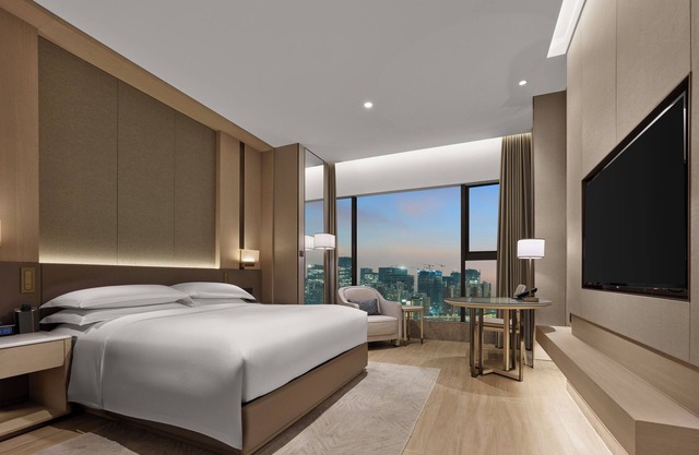 DoubleTree by Hilton Shenzhen Nanshan Hotel & Residences