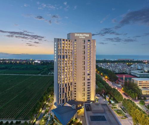 Doubletree By Hilton Yantai Golden Coast Hotel & Suites