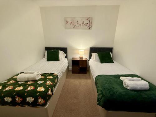 Doulton House Long Stays Free Parking Book Now