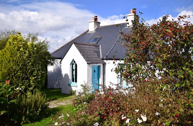 Dove Hollow Cottage, Sunsets and Sweeping Views Of Iveragh Peninsula
