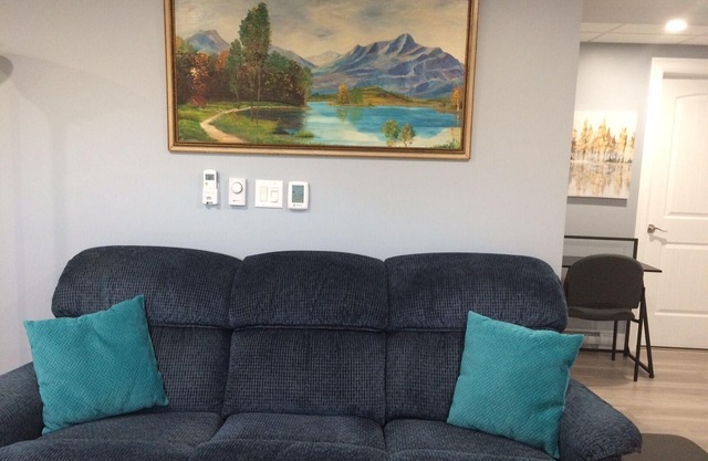 Downstairs (Unit 2) in New House, Deck, Hiking Trails Nearby