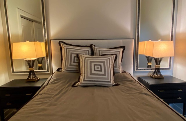 Downtown Adrian apartment with parking and wifi