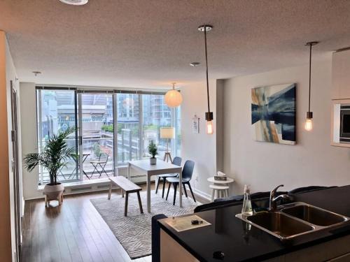Downtown Apartment