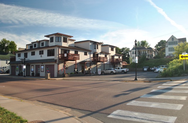Downtown Bayfield. First & Washington Condo #203 Sleeps up to 8 Lake Views!
