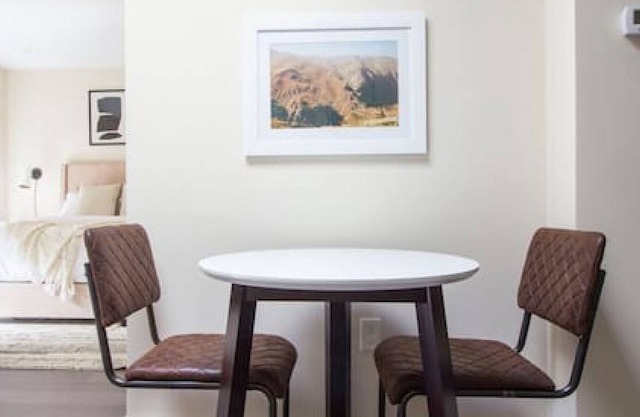 Downtown Boston | Nurses Welcome | W/D in bldg