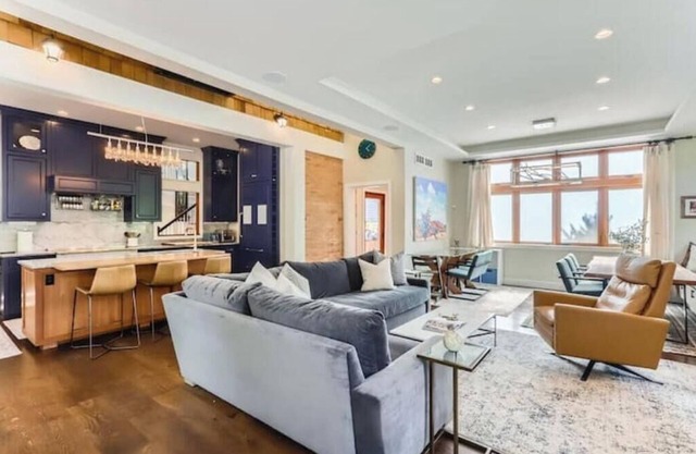 Downtown Boulder Gem – Stylish 5BDR by the Creek