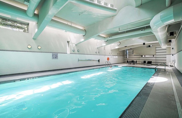 Downtown Condo with Gorgeous Water Views with Parking