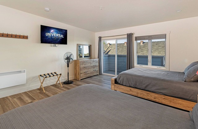 Downtown Friday Harbor! Newly Built! (Shogun)