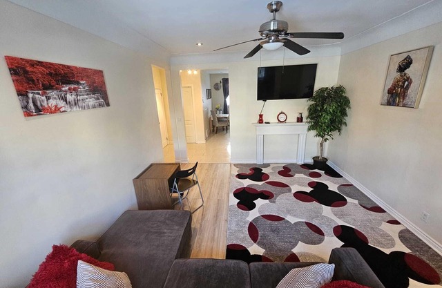 Downtown Hamilton Ruby Red Stay.