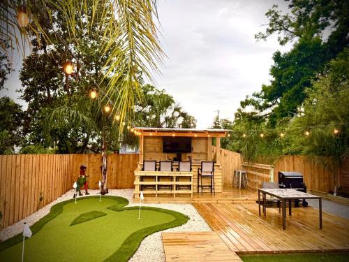 Downtown Historic St Augustine! Quality, Comfort, Hospitality, FUN! putt putt