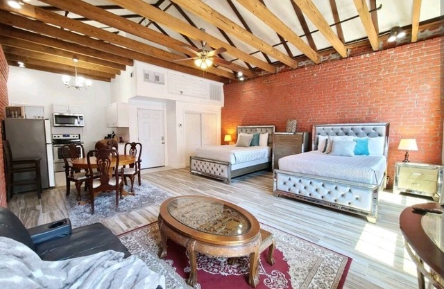 Downtown New Orleans Penthouse - 2 Min Walk to French Quarter - 4A