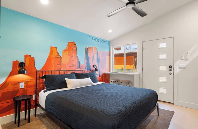 Downtown - Newly Remodeled Stylish Studio #2