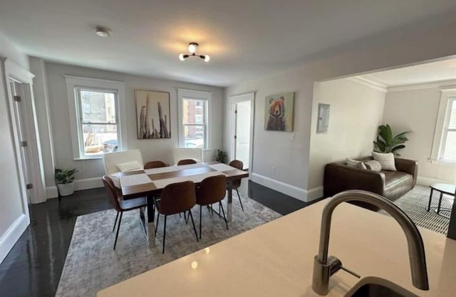 Downtown Salem Chic - 3 Bedroom w/Parking