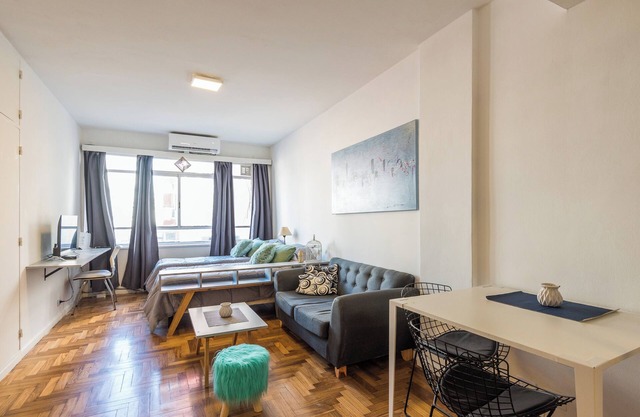 Downtown Studio - 2 people