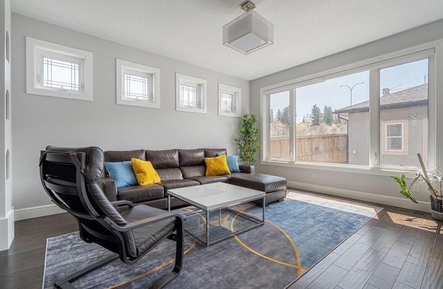 Downtown views across from Stampede Park!