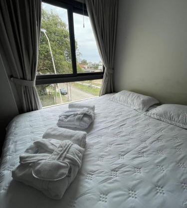 Dpto a cuadras de la costanera