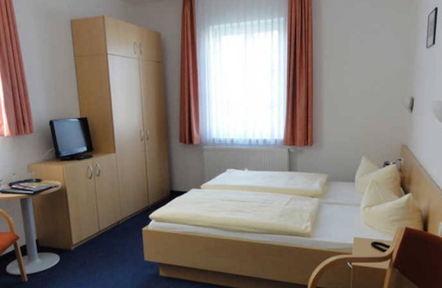 DR 12. Standard with city view - Hotel garni Meeresgruß ***