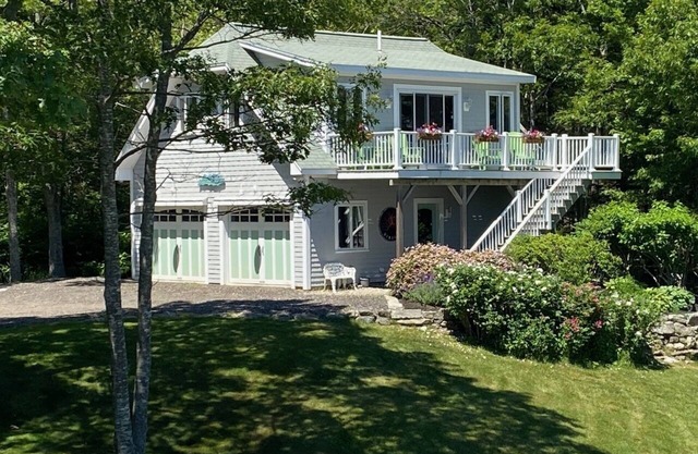 Dramatic Oceanfront Property