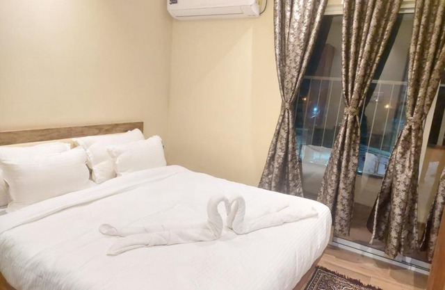 DREAM HOTEL