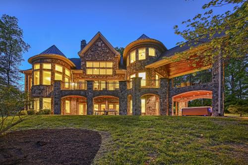 Dream Lake Castle