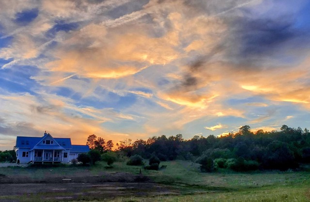 Dream Mountain Home Getaway on 40 Acres with Private Hiking Trails