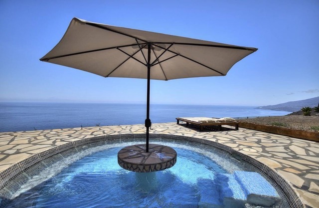 Dream view 800m to the sea. Top location to the highlights of the east side