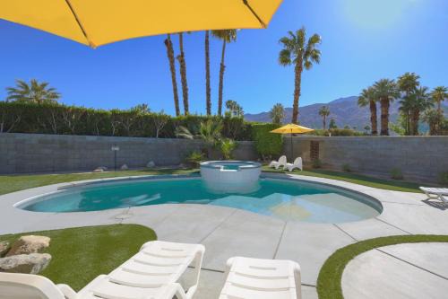 Dreamville Palm Springs - Pool, Hot Tub and Mtn Views