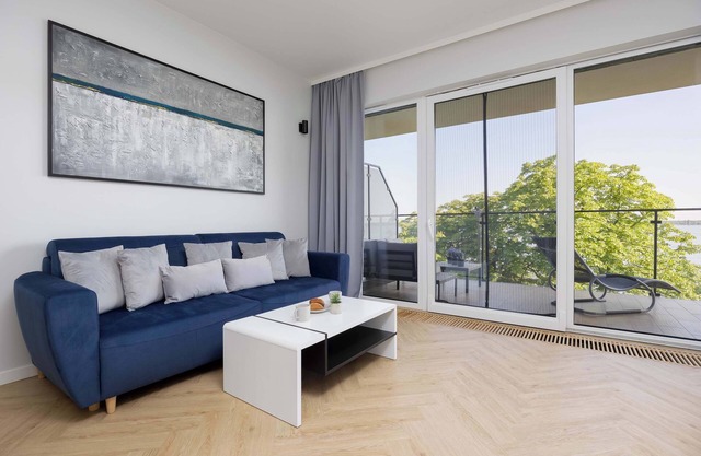 Drewnowskiego 7A Zegrze Modern Apartment by the Lake Parking & Sauna