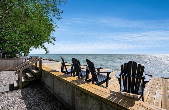 Drifter's Landing on Lake Erie