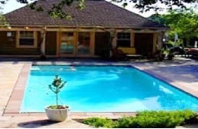 Dry Creek Cottage - Healdsburg