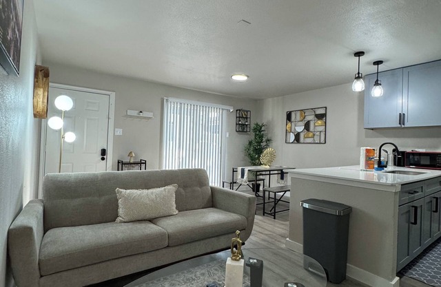DT Dallas Chic 1BD APT